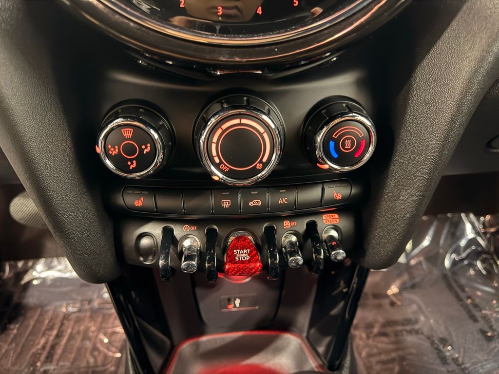 2022 MINI Cooper S 18