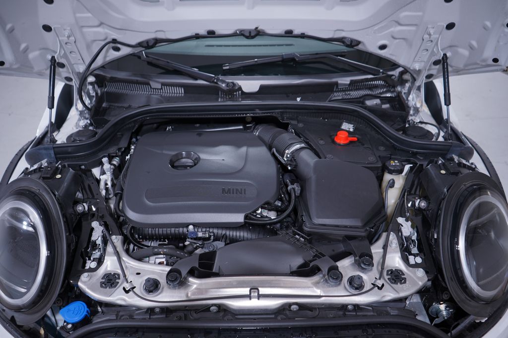 Thumbnail: 2025 MINI Cooper - 19