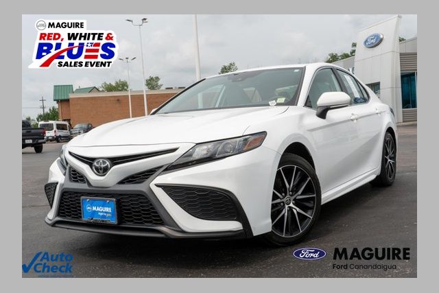 Ice 2023 Toyota Camry Sedan Front-Wheel Drive 8-Speed Automatic
