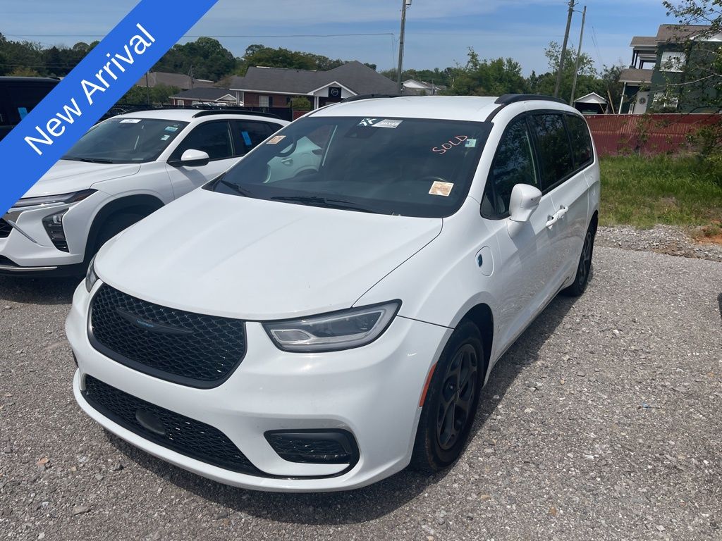 Bright White Clearcoat 2021 Chrysler Pacifica Hybrid Limited FWD Minivan Front-Wheel Drive Continuously Variable Transmission
