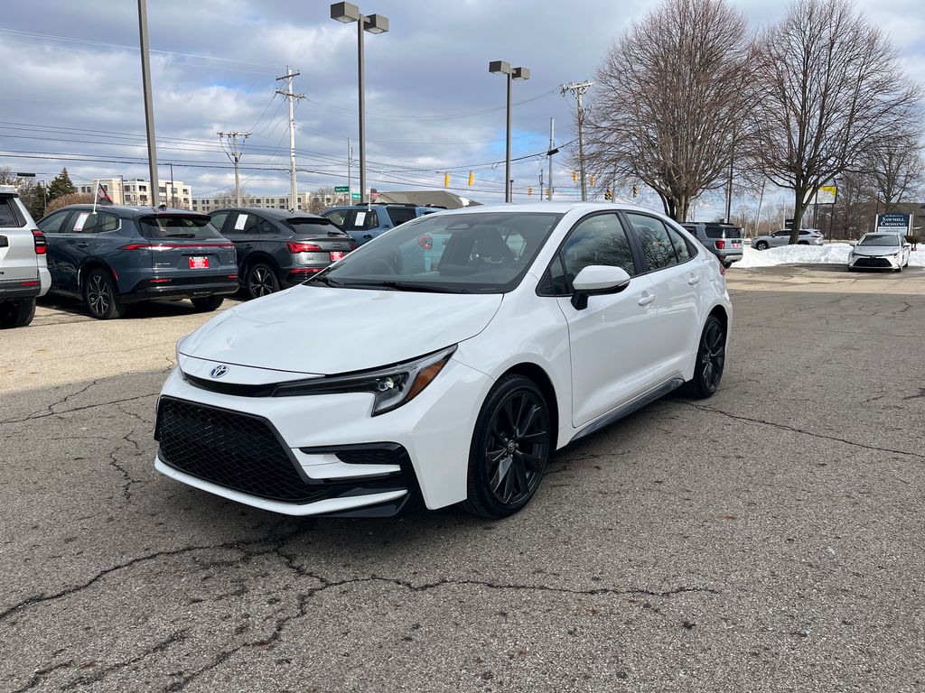 2024 Toyota Corolla Hybrid SE FWD