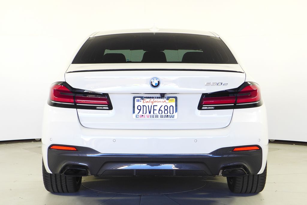 Thumbnail: 2023 BMW 5 Series - 8