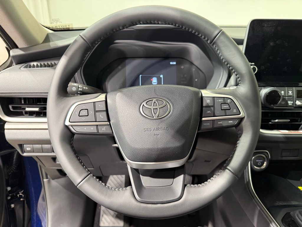 Thumbnail: 2026 Toyota Grand Highlander - 25