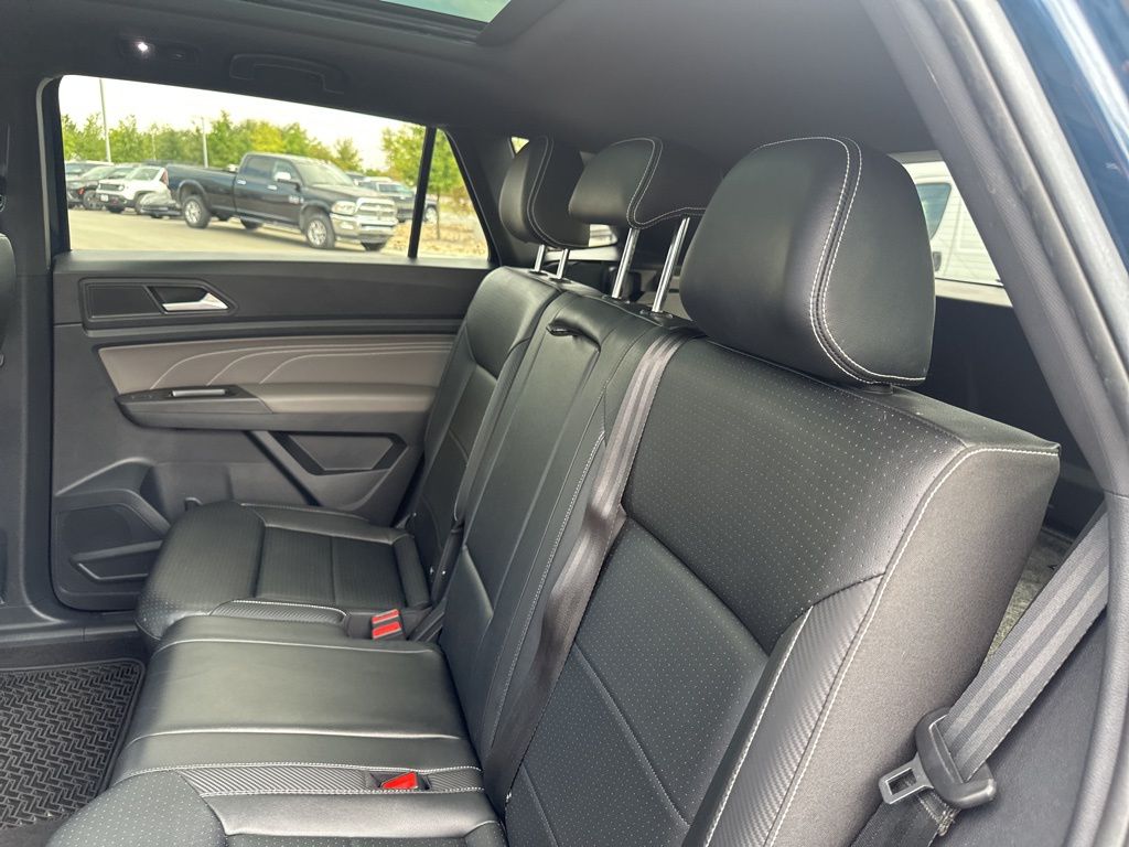 Used Car 2023 Volkswagen Atlas Cross Sport  2.0t Sel R-line For Sale In Austin, Texas