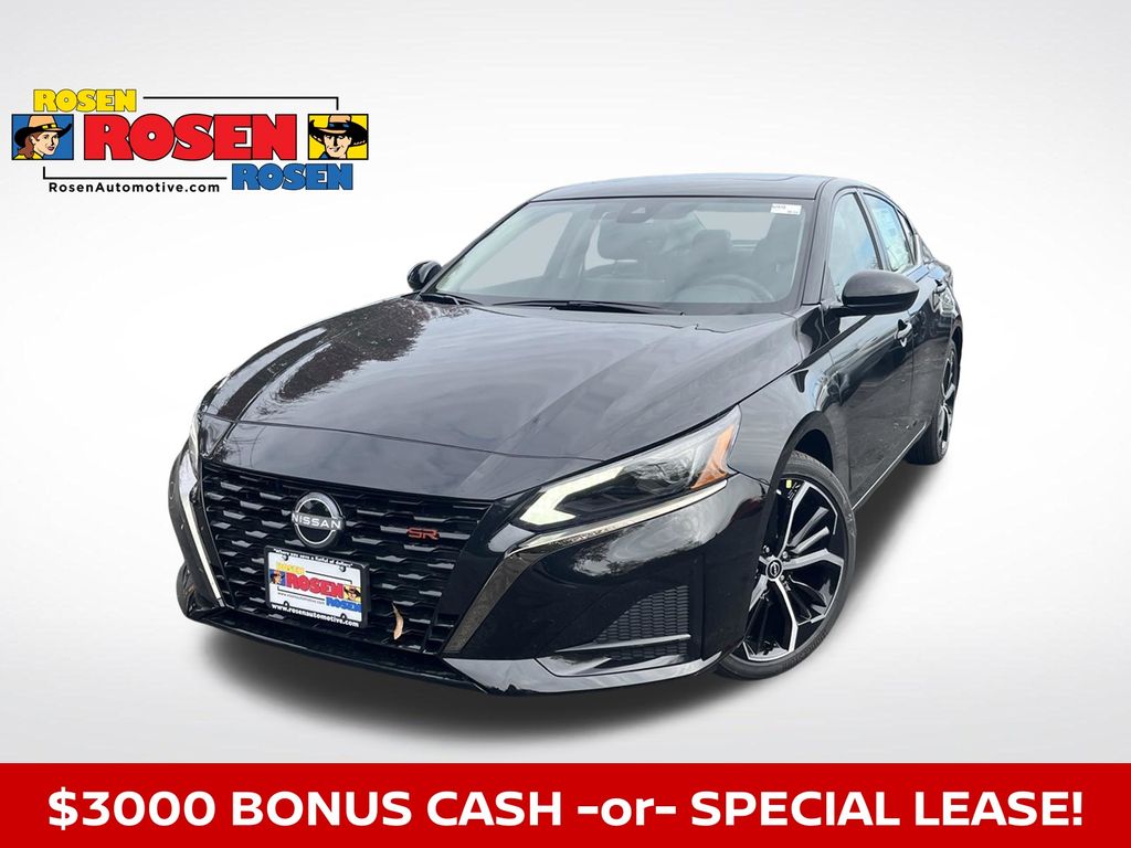 Super Black Clearcoat 2025 Nissan Altima 2.5 SR FWD Sedan Front-Wheel Drive Continuously Variable Transmission