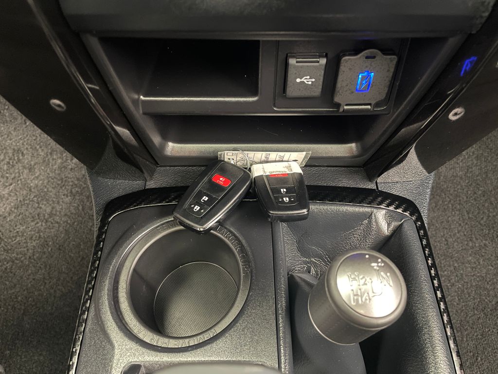 2024 Toyota 4Runner TRD Off Road 28