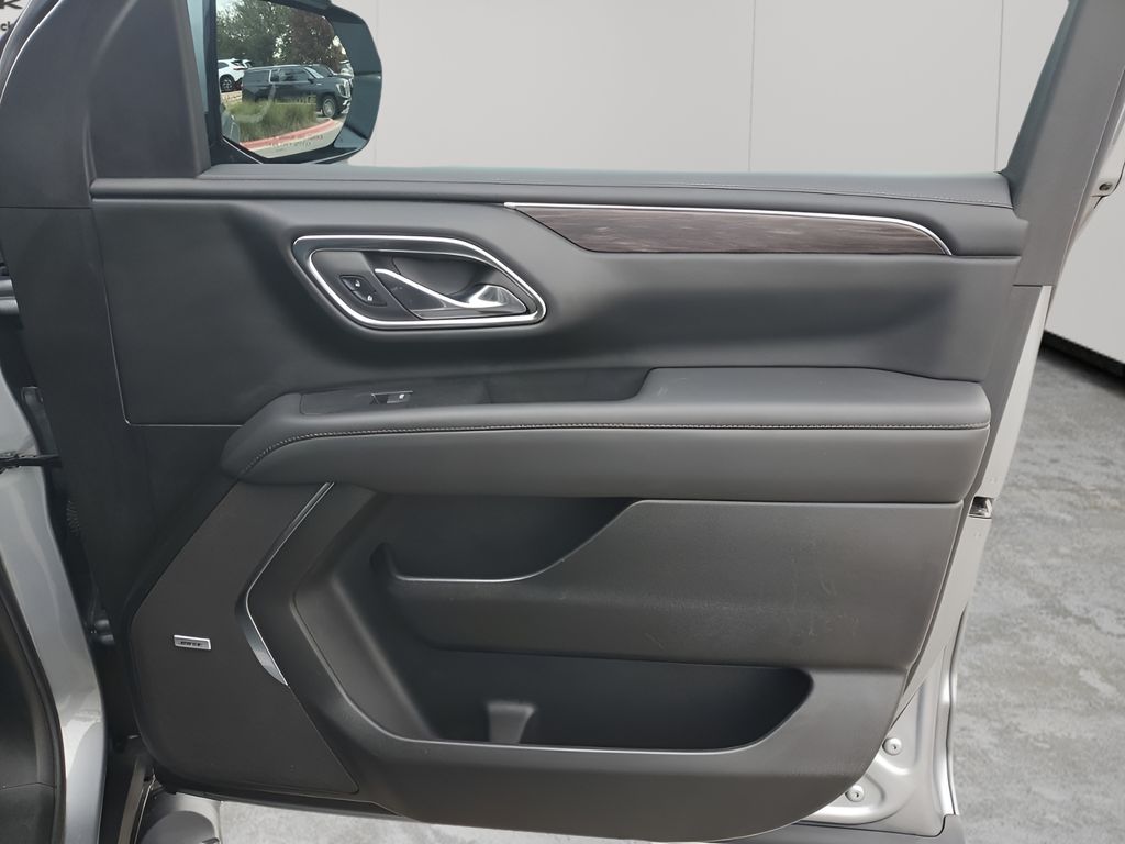 Used Car 2024 Chevrolet Suburban  Z71 For Sale Under $70,000 In Austin, Texas