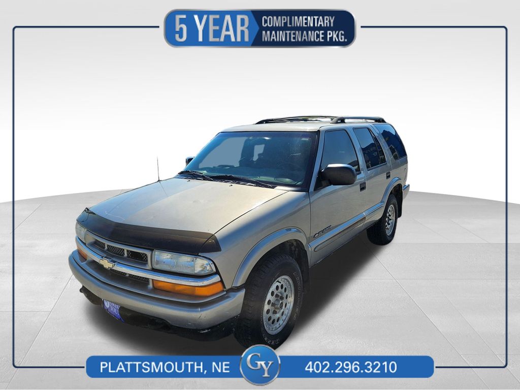 2002 Chevrolet Blazer LS 4-Door 4WD