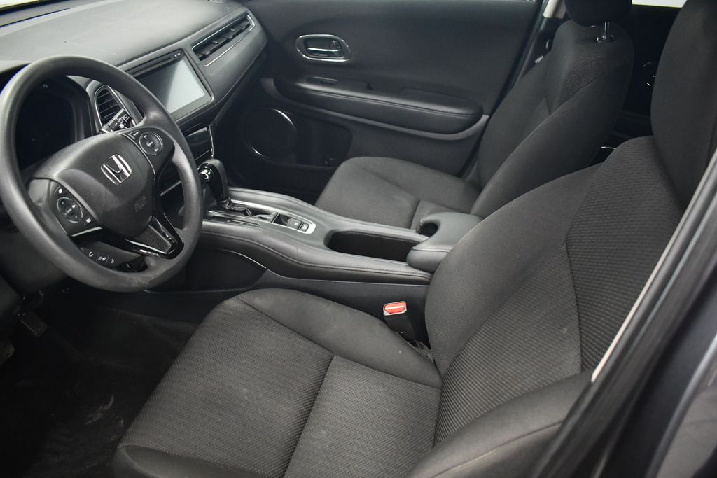 Thumbnail: 2016 Honda HR-V - 26