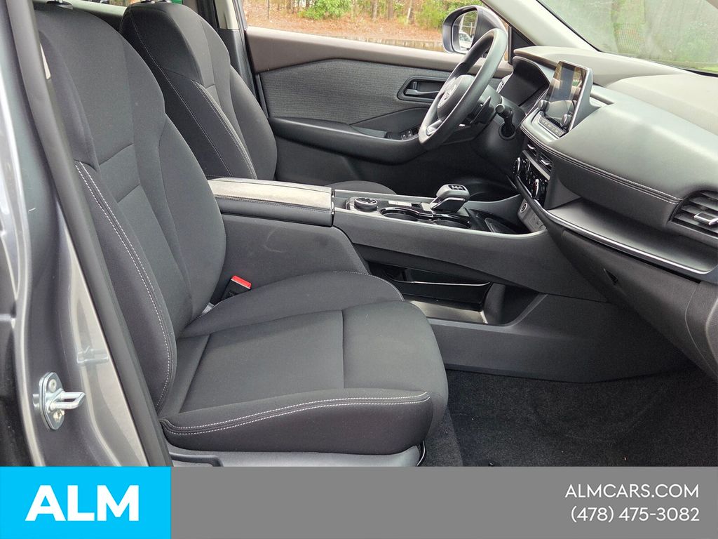 Used 2023 Gray Nissan S image 16