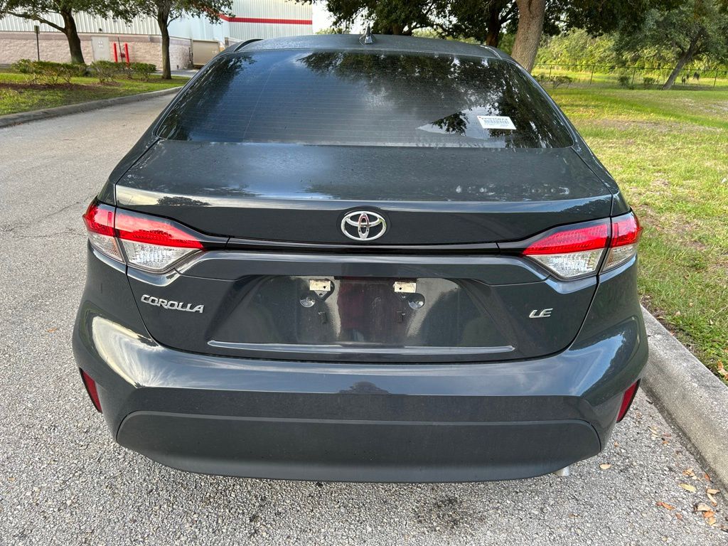 Thumbnail: 2023 Toyota Corolla - 4