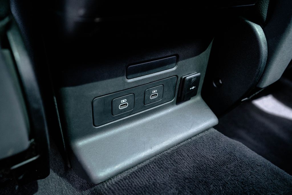 2025 Land Rover Range Rover Velar S - Photo 35