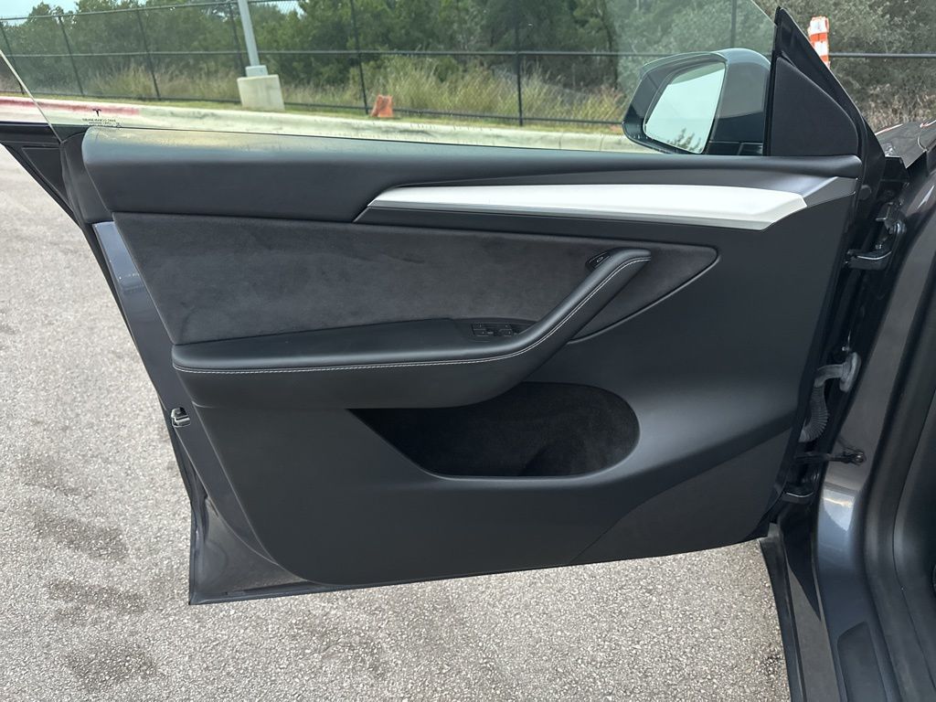 Used Car 2023 Tesla Model Y  Performance For Sale Under $35,000 In Austin, Texas