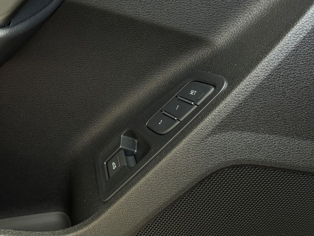 2025 Audi Q3  31