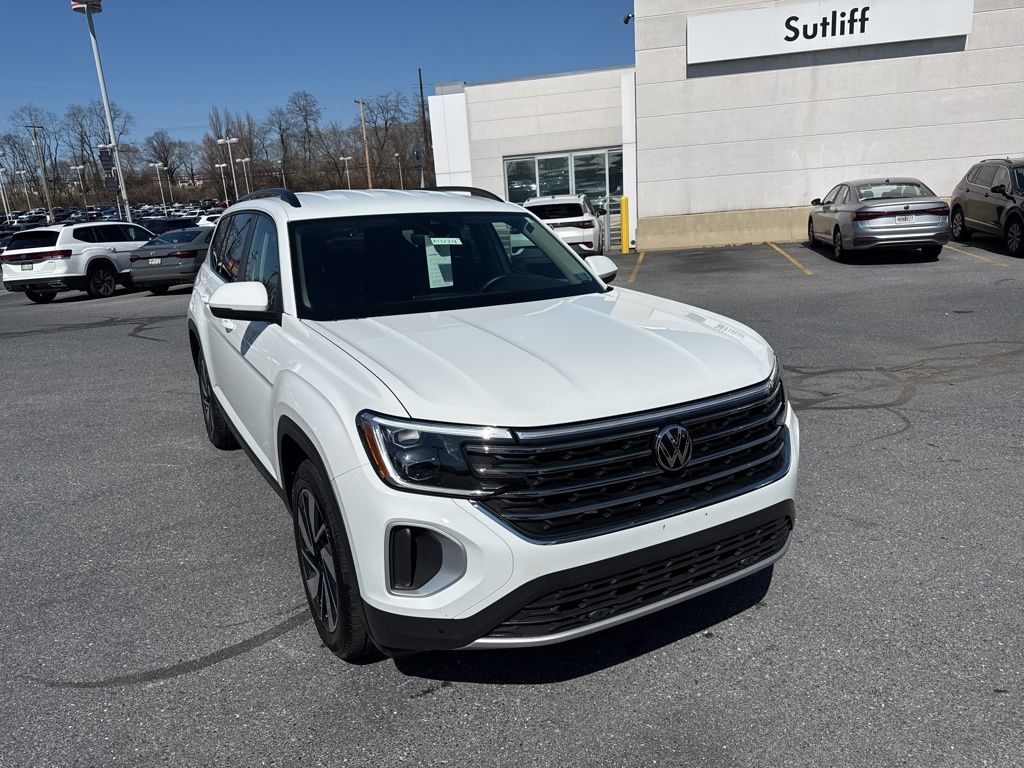 2025 Volkswagen Atlas 2.0T SE w/Technology - 7
