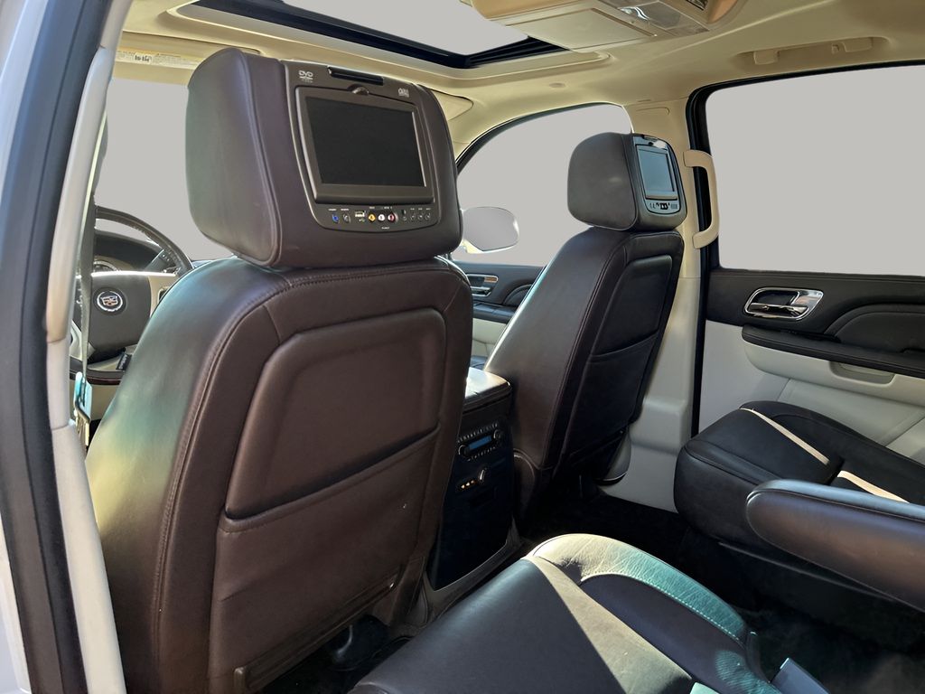 Used Car 2013 Cadillac Escalade  Platinum Edition For Sale Under $20,000 In Austin, Texas