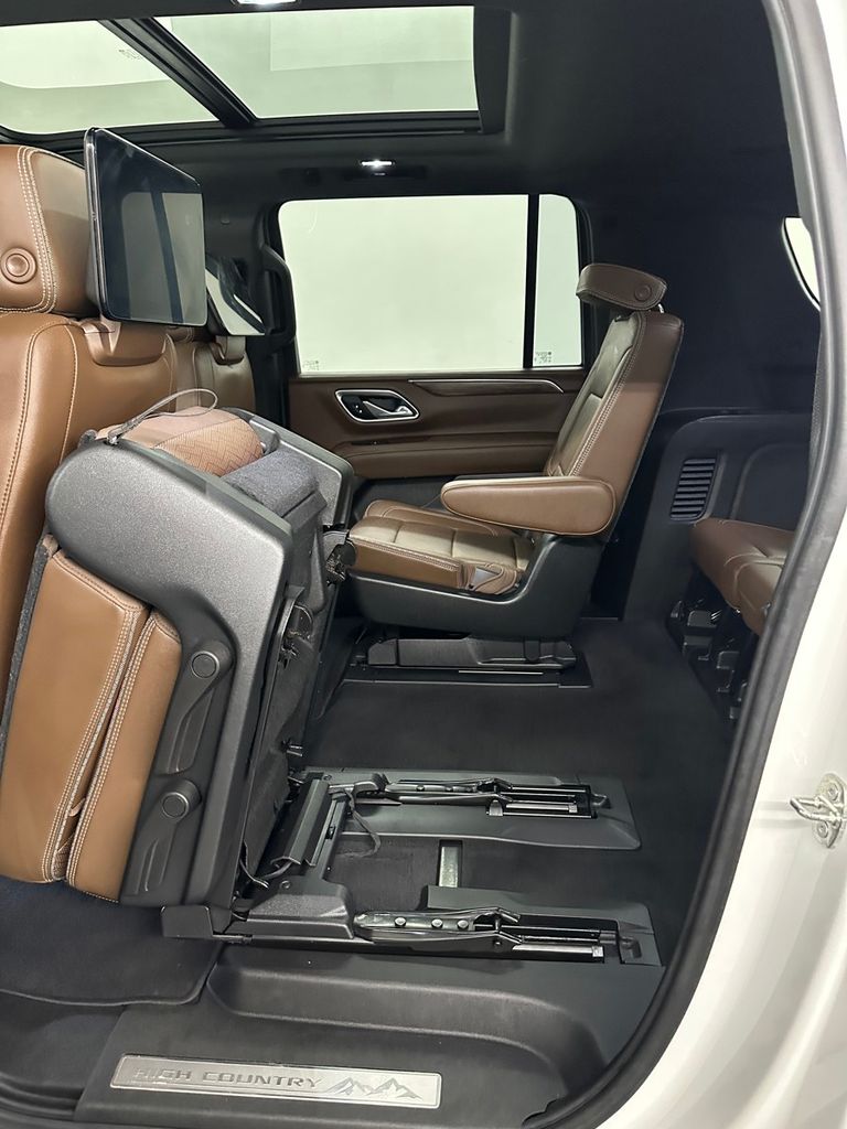 used 2021 Chevrolet Suburban car, priced at $51,985