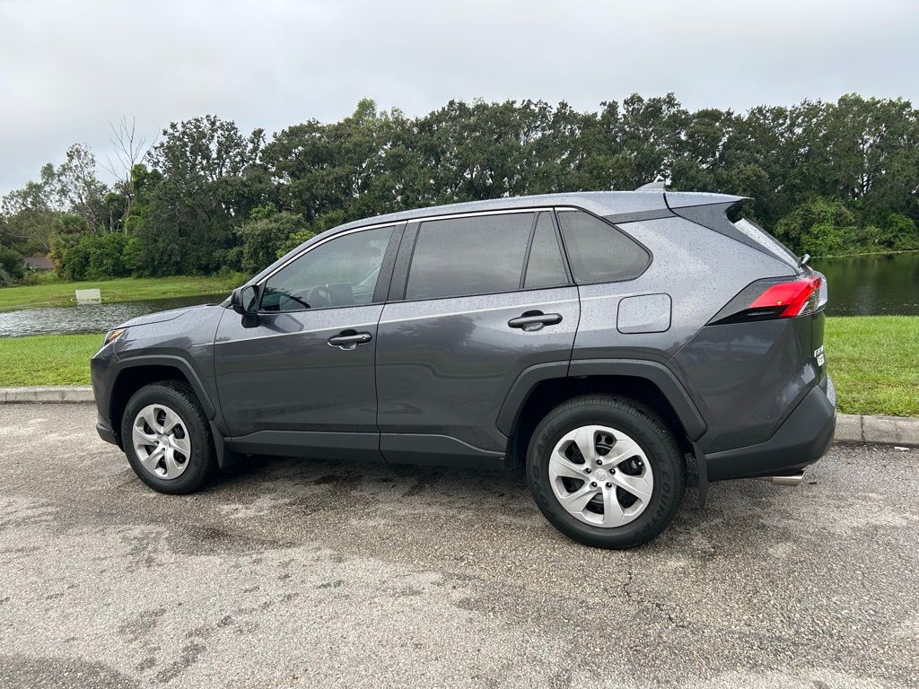 Thumbnail: 2025 Toyota RAV4 - 3