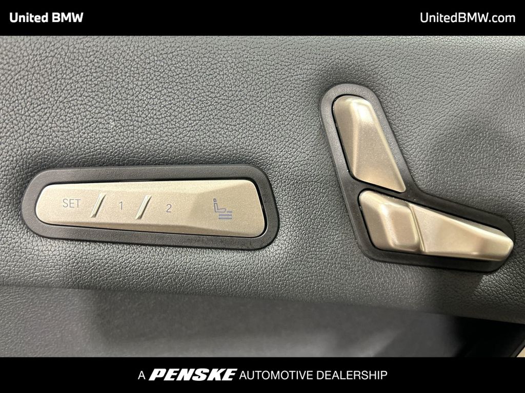 2024 BMW iX xDrive50 12