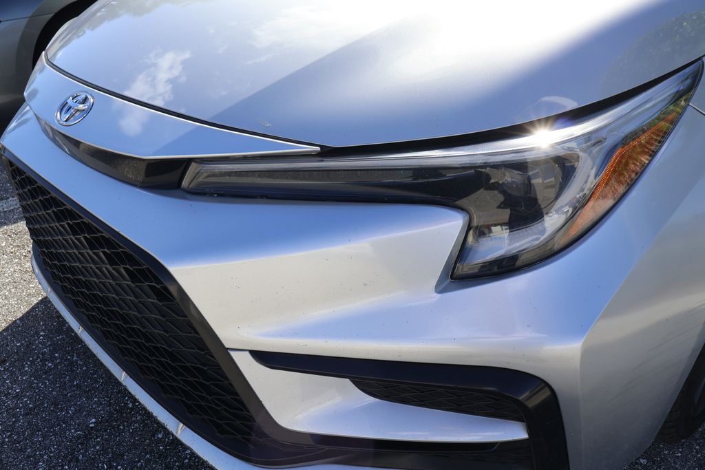 Thumbnail: 2023 Toyota Corolla - 3