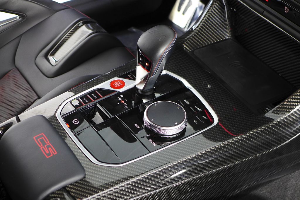 Thumbnail: 2025 BMW M4 - 16