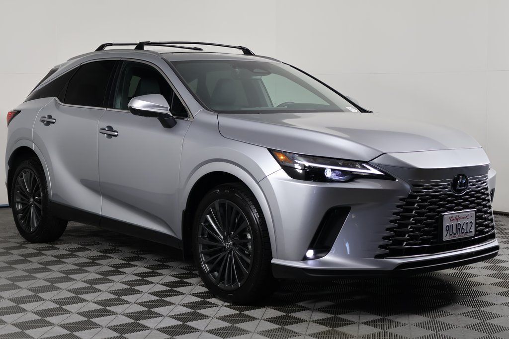Thumbnail: 2025 Lexus RX - 3