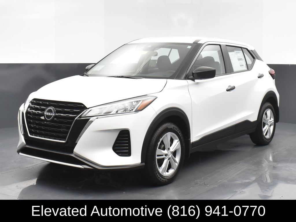 Used 2025 Nissan Kicks Play S with VIN 3N1CP5BV1SL488916 for sale in Kansas City