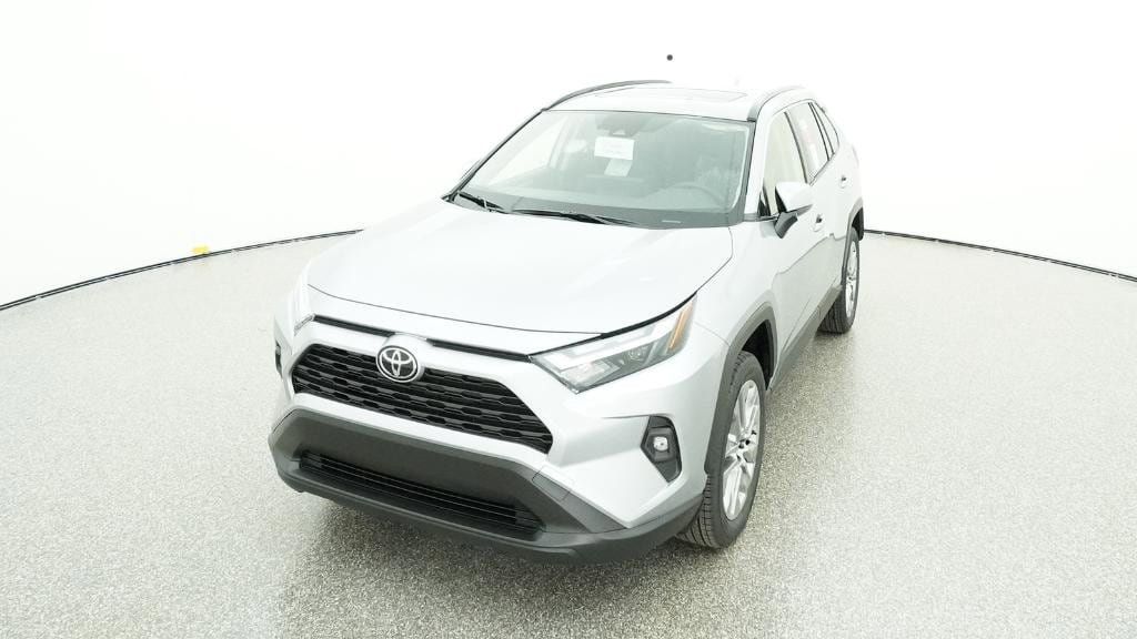 Thumbnail: 2025 Toyota RAV4 - 29