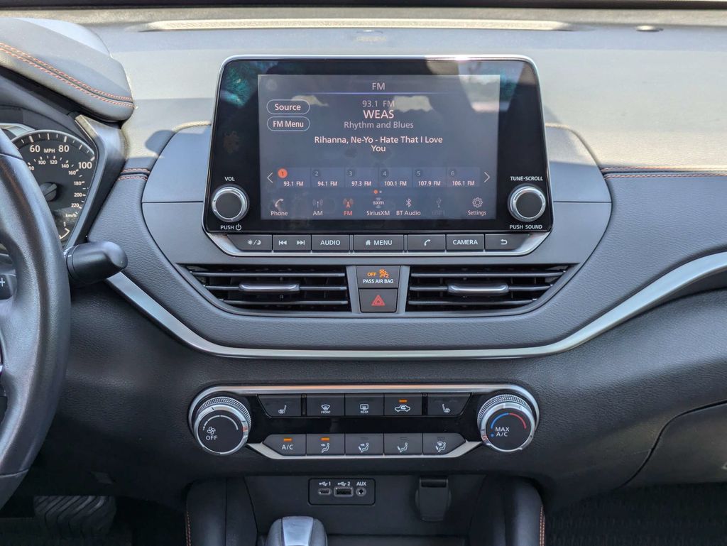 2020 Nissan Altima SR