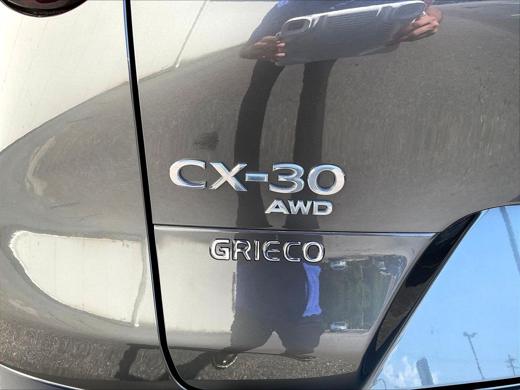 2024 Mazda CX-30 2.5 S Preferred Package Machine Gray Metallic - Grieco Acura - Image 25