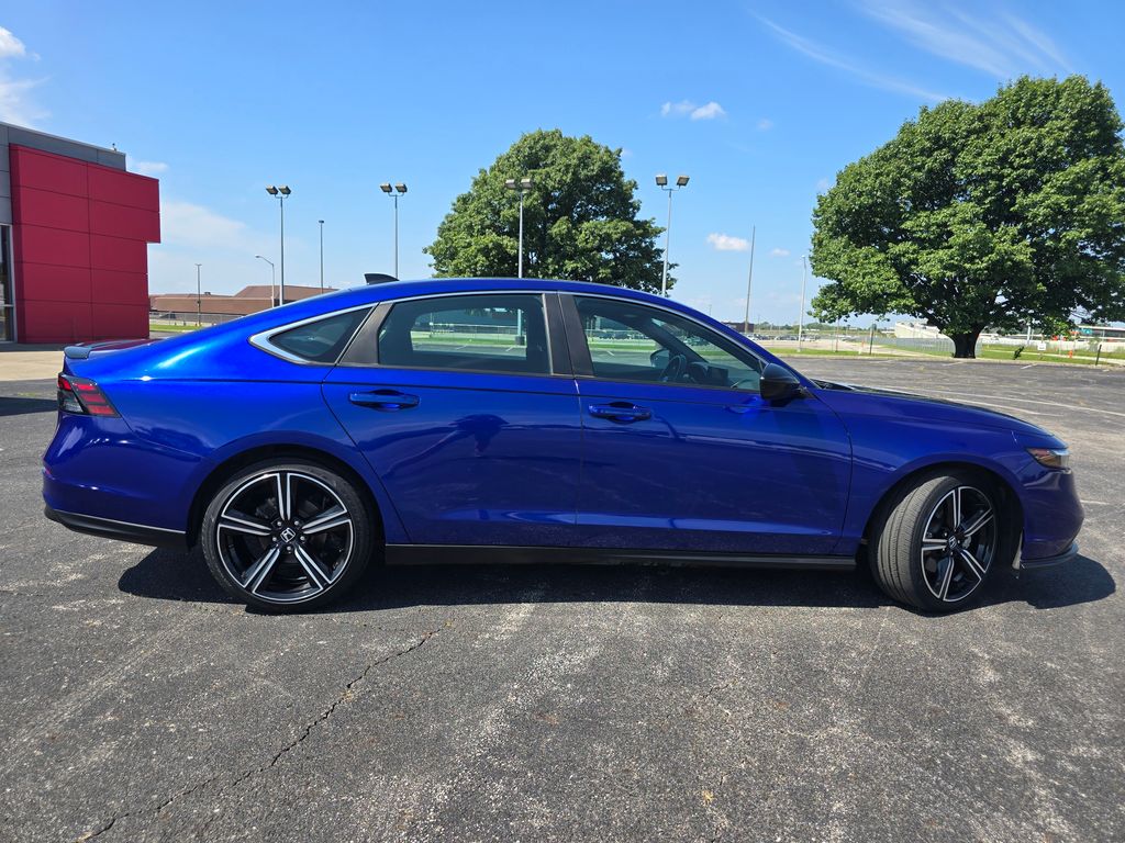 Used 2024 Blue Honda Sport image 16