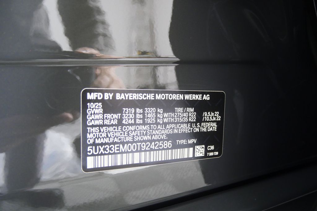 Thumbnail: 2026 BMW X7 - 29