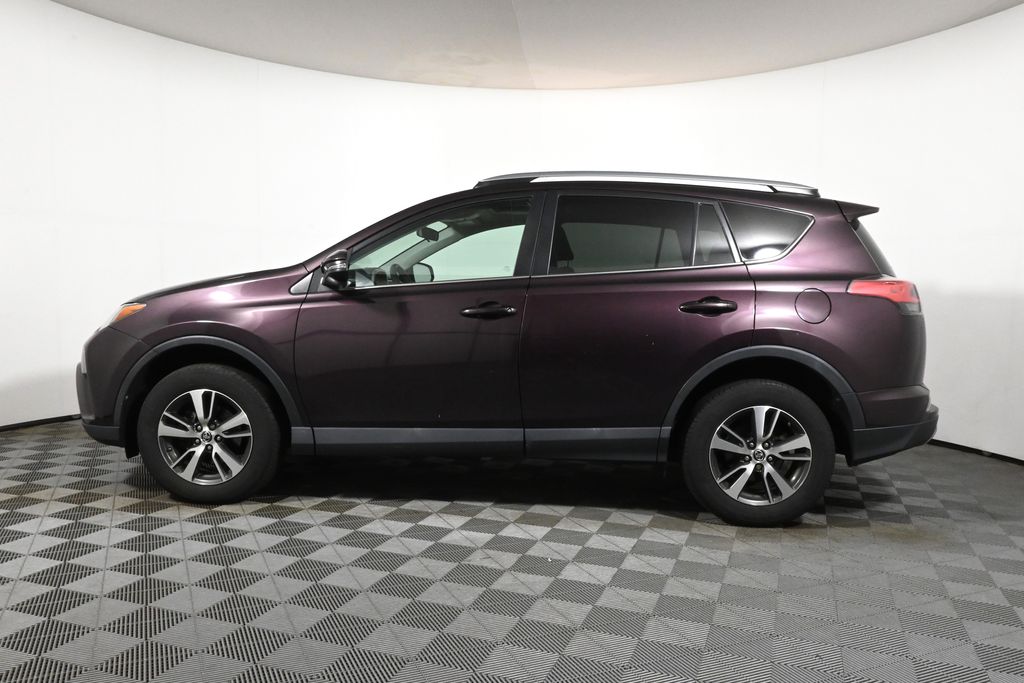 Thumbnail: 2017 Toyota RAV4 - 2