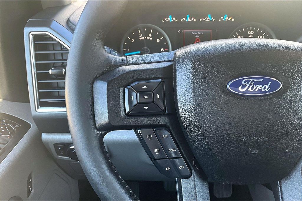 Used 2017 Silver Ford XLT image 12