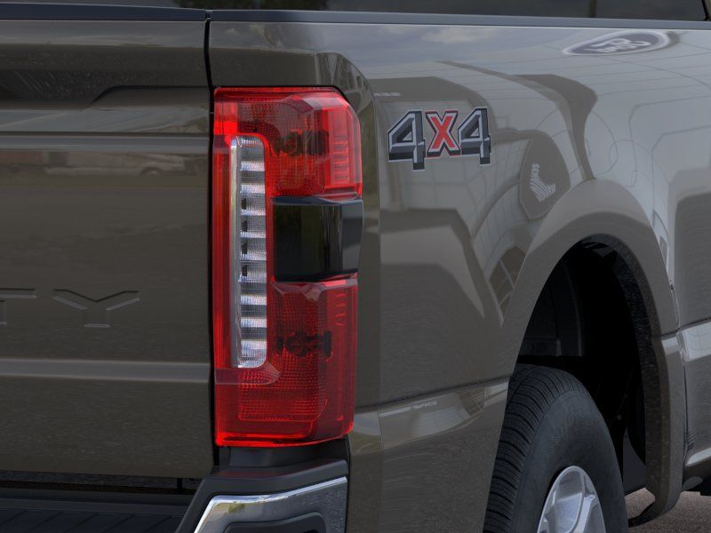 New 2026 Gray Ford XLT image 21