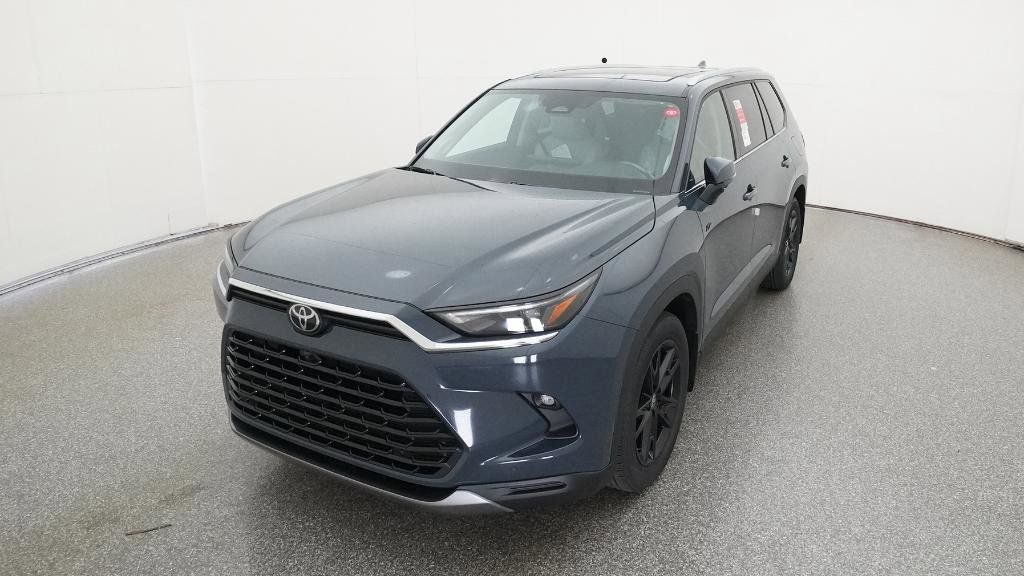 2025 Toyota Grand Highlander Limited 18