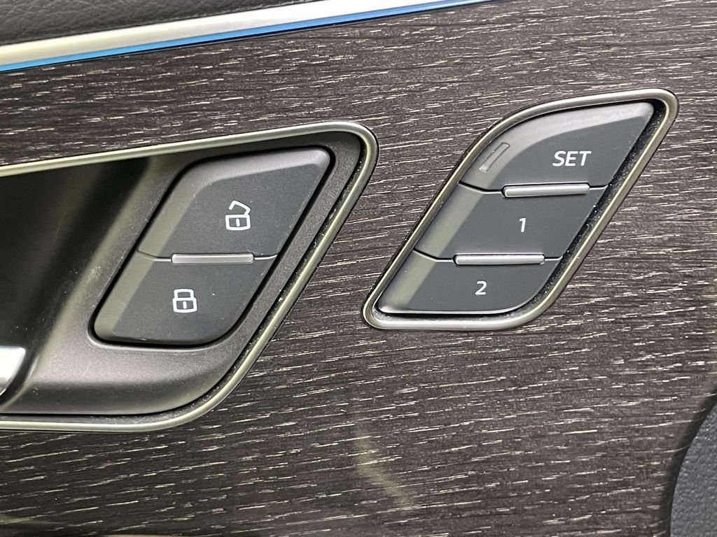 2025 Audi Q8 55 Prestige Black at Audi Porsche Sewickley