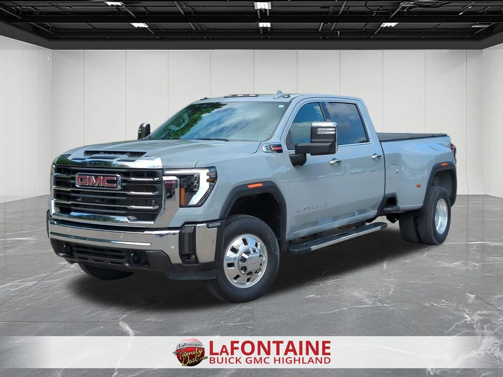 2024 GMC Sierra 3500HD SLT Crew Cab 4WD