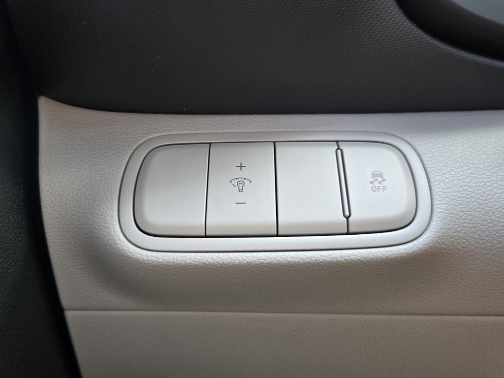 2024 Hyundai Venue - $17,599