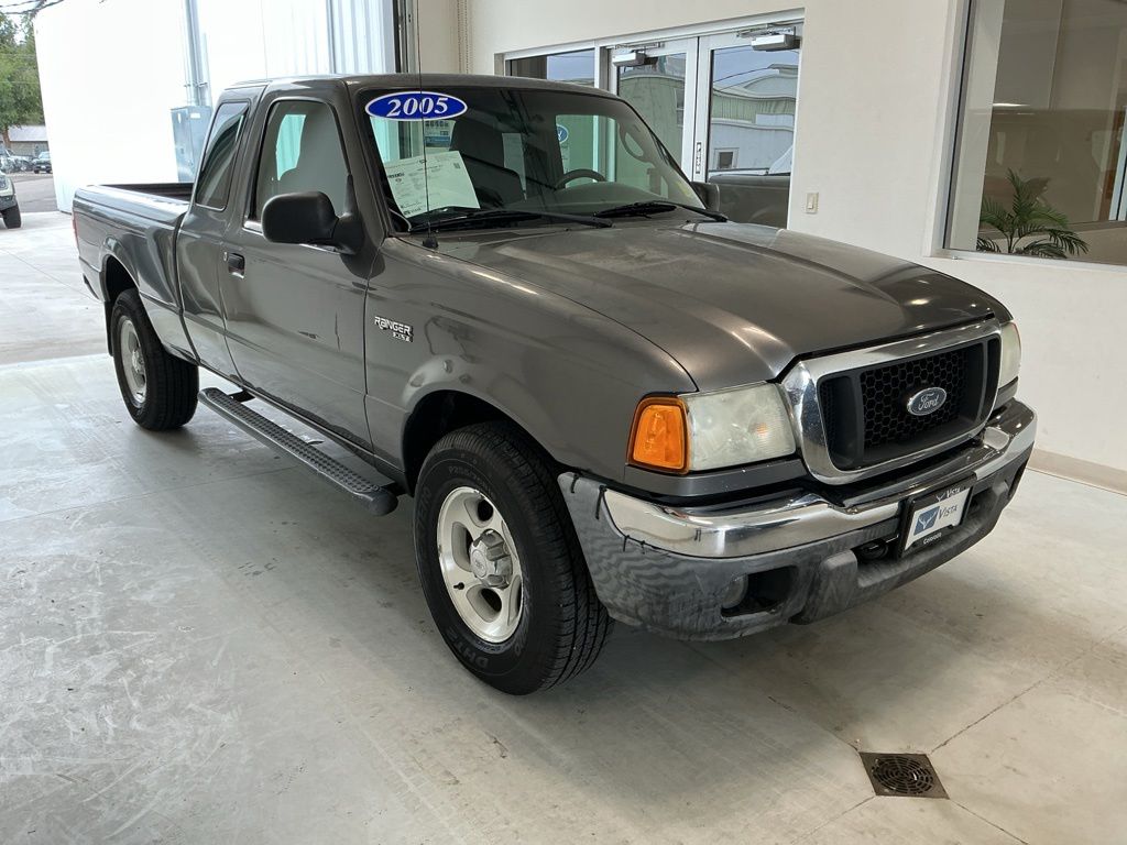 2005 Ford Ranger 2 Dr XLT 4WD Extended Cab SB