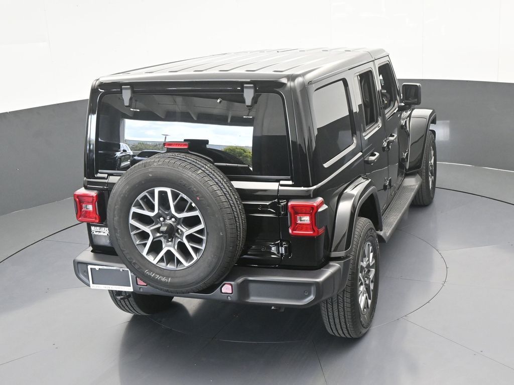 New 2025 Black Clearcoat Jeep Sahara image 50