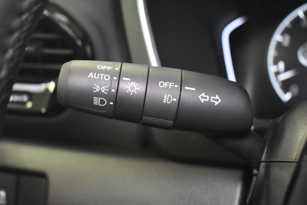 Thumbnail: 2025 Honda Pilot - 15