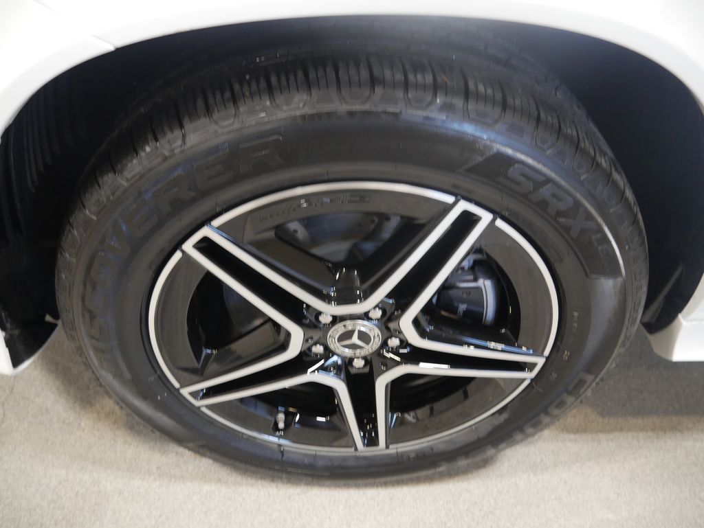 Thumbnail: 2026 Mercedes-Benz GLE - 12