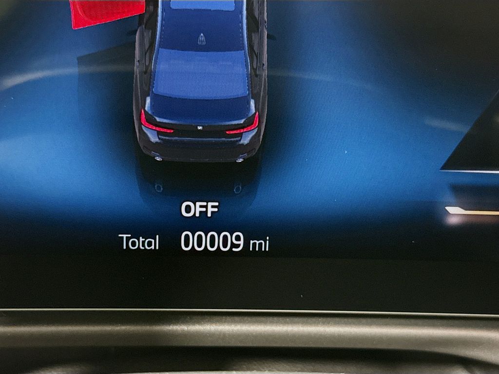 Thumbnail: 2026 BMW 3 Series - 7