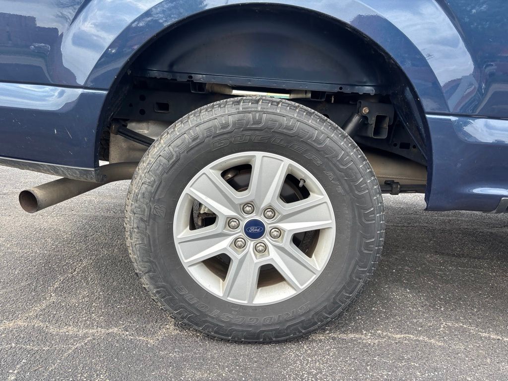 2020 Blue Ford F-150 XLT 4X4 Truck