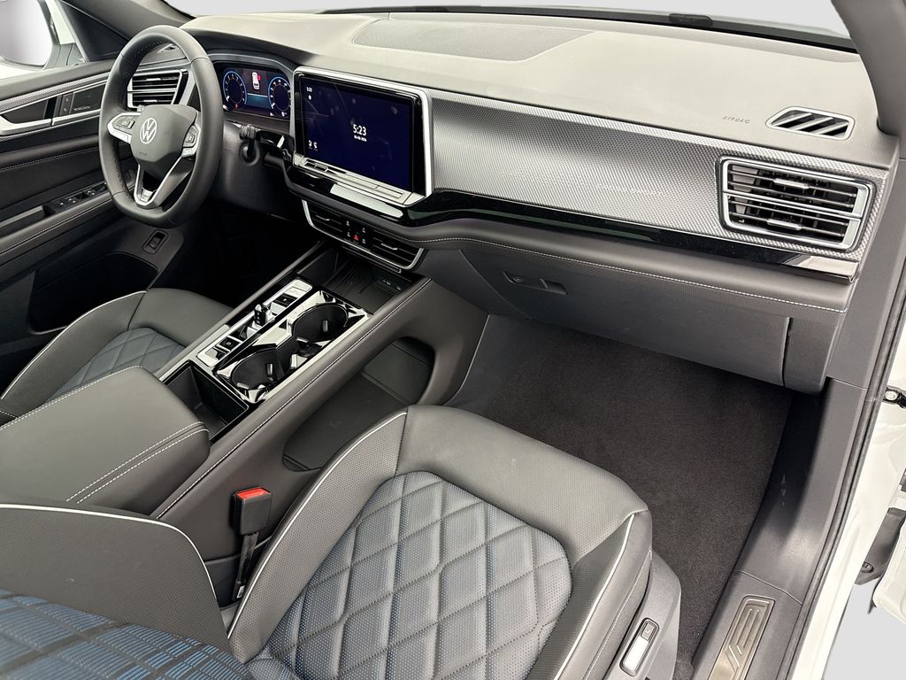 Thumbnail: 2026 Volkswagen Atlas - 16