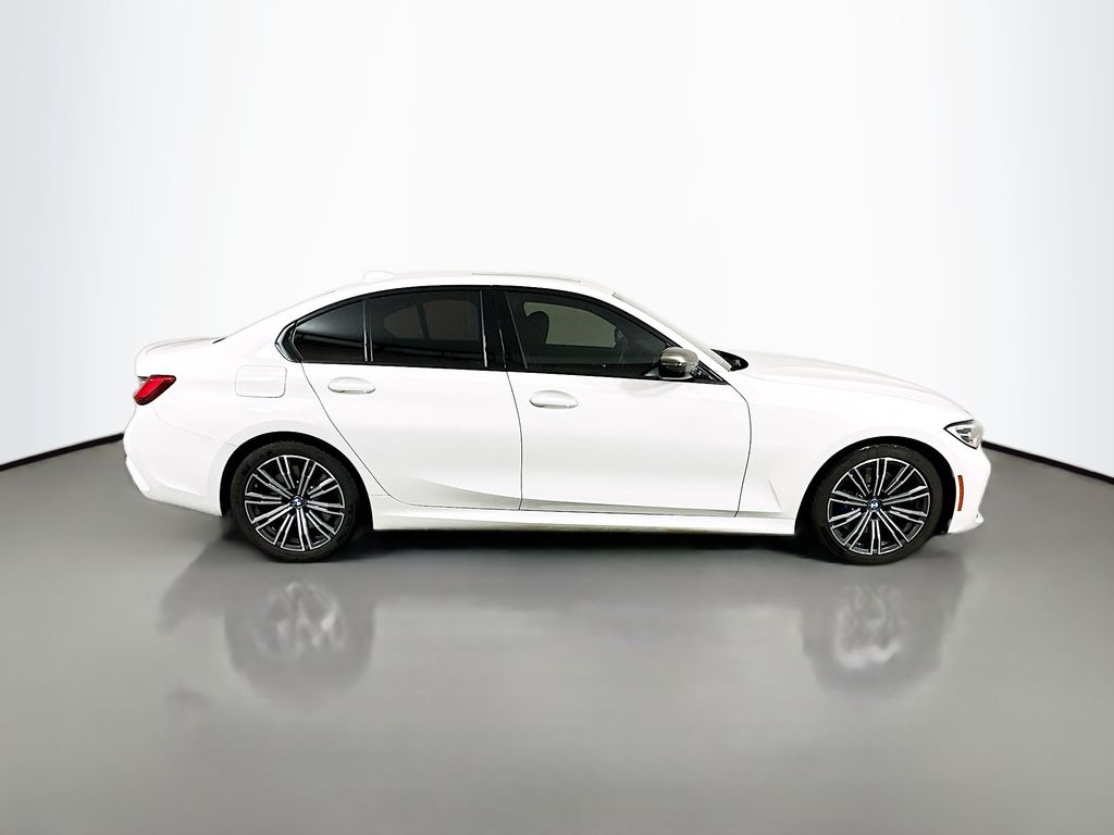 Thumbnail: 2020 BMW 3 Series - 4