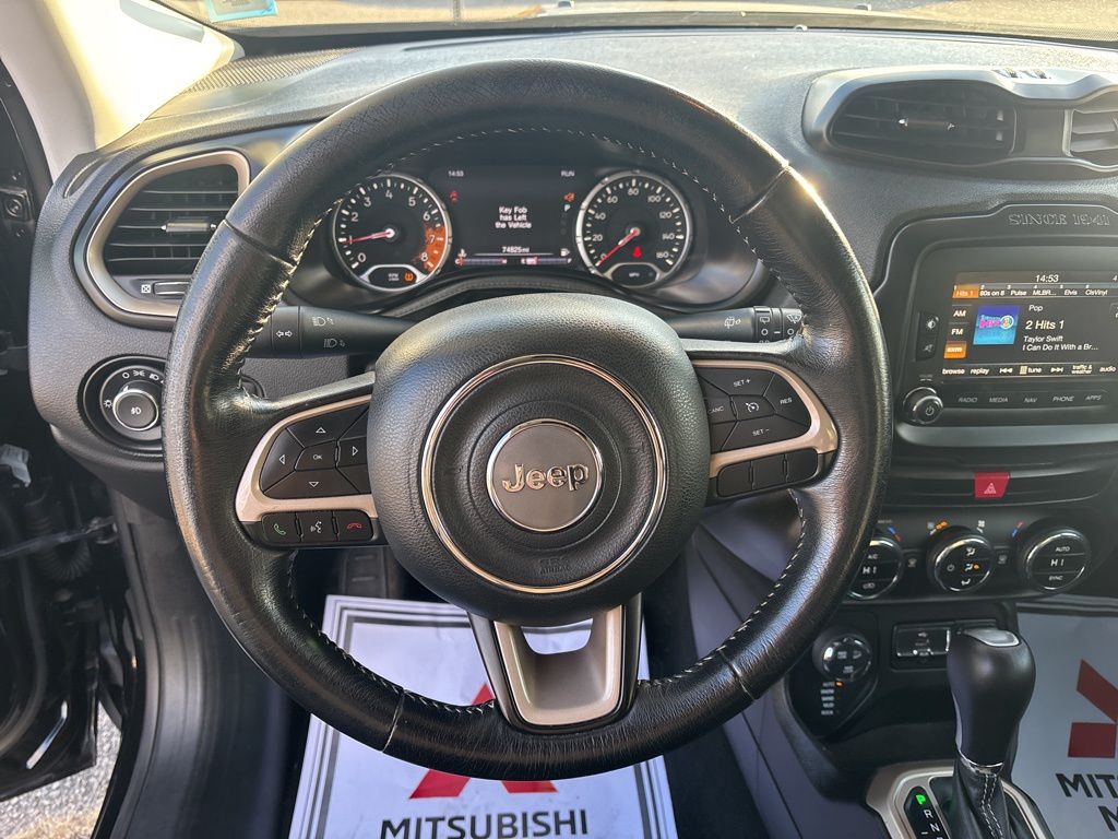 2017 Jeep Renegade Deserthawk 15