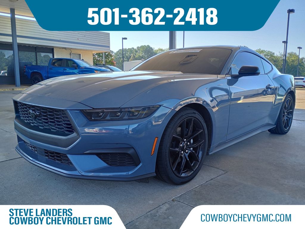 2025 Ford Mustang EcoBoost Fastback RWD