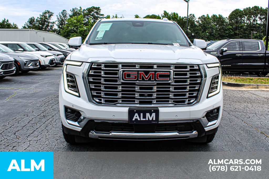 Used 2025 White GMC Denali image 10